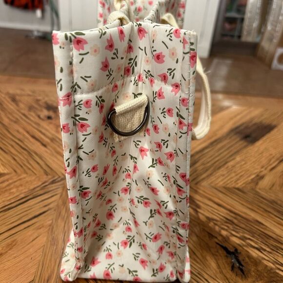 Floral Bag Purse Handles Little Flowers Pockets - Picture 5 of 6